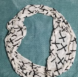 Infinity scarf